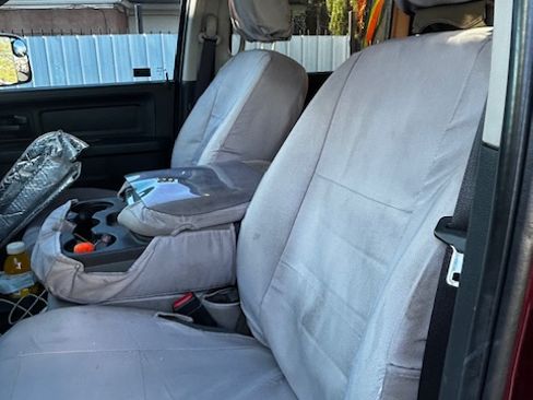 Used 2017 RAM 2500 Tradesman w/ Chrome Appearance Group image 4