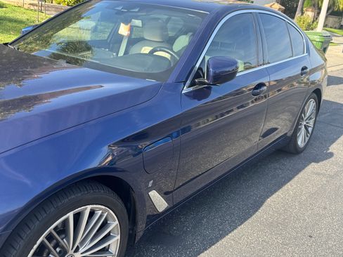 Used 2019 BMW 530e w/ Luxury Package RWD image 5