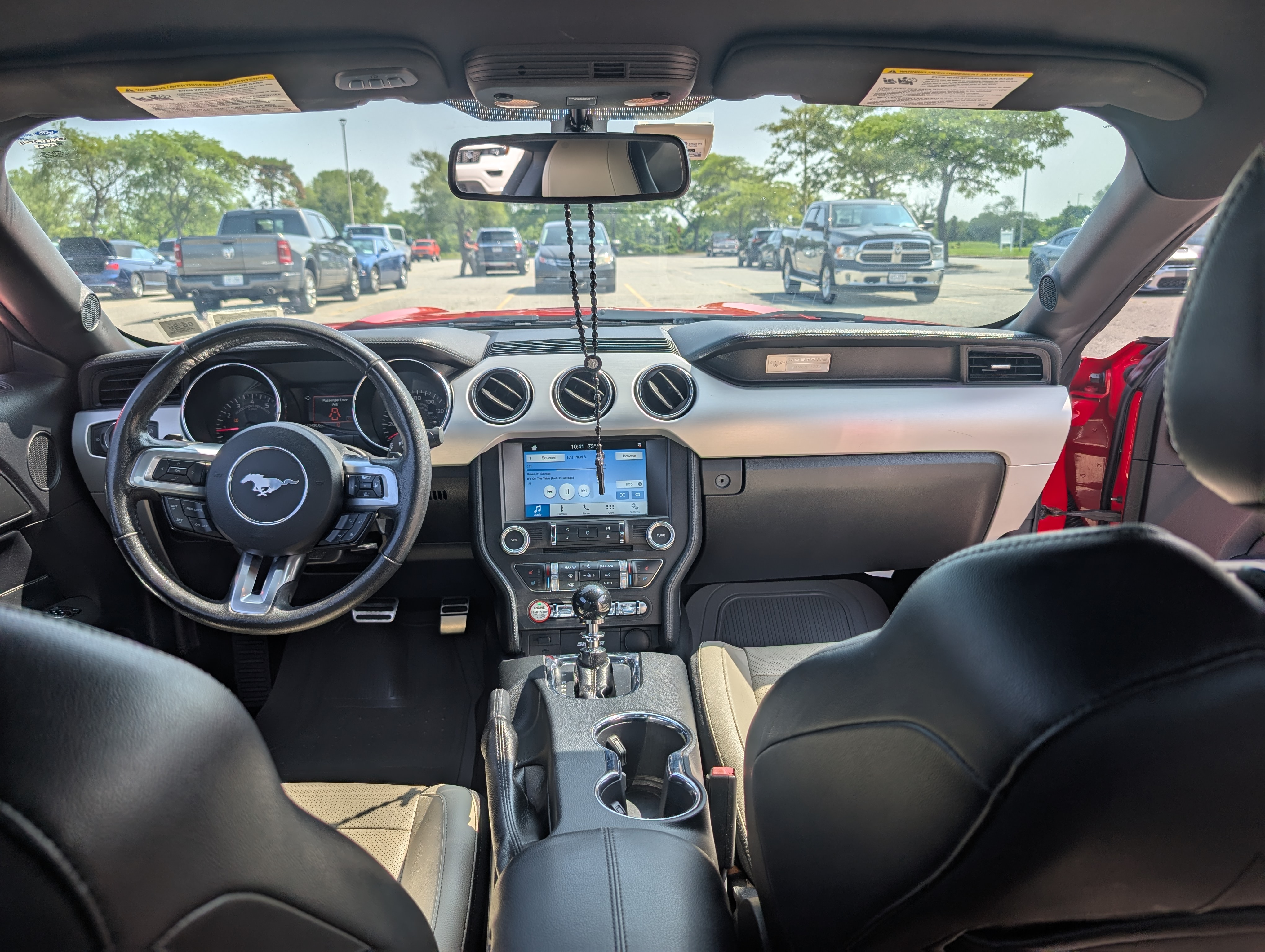 Used 2017 Ford Mustang Premium RWD image 18