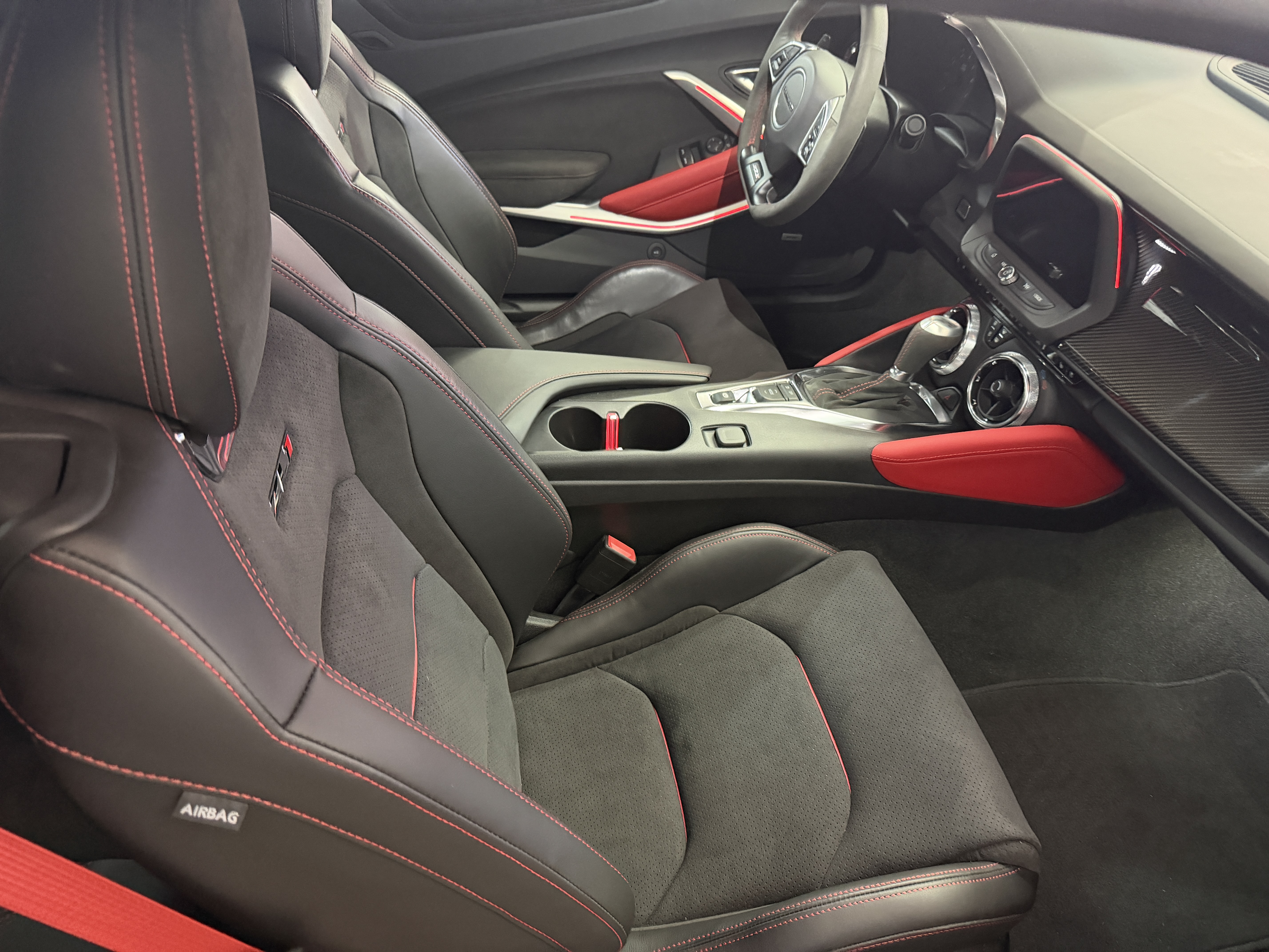 Used 2023 Chevrolet Camaro ZL1 RWD image 28