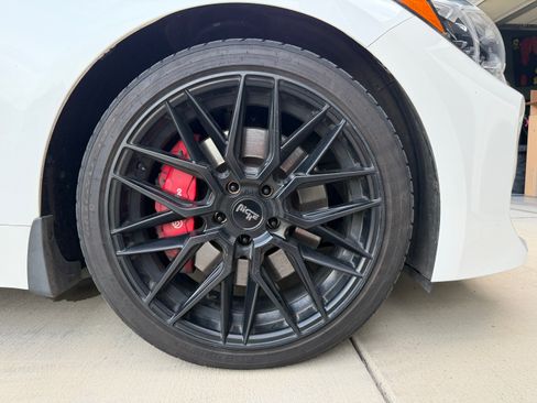 Used 2019 Kia Stinger GT2 image 8