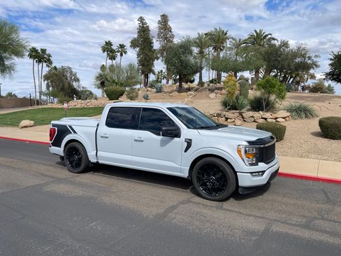 Used 2021 Ford F150 XLT w/ Equipment Group 302A High AWD/4WD image 16