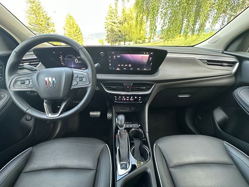 Used 2024 Buick Encore GX Avenir w/ Avenir Technology Package AWD/4WD image 15