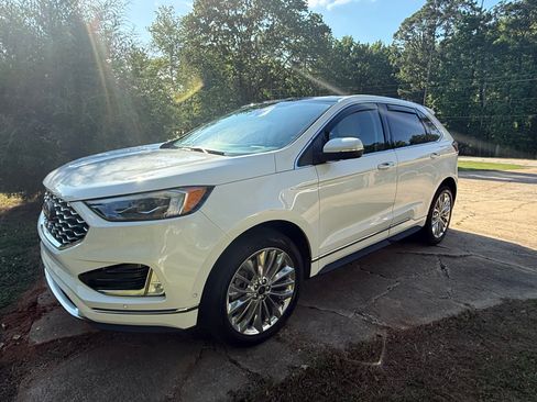 Used 2022 Ford Edge Titanium w/ Equipment Group 301A AWD/4WD image 1