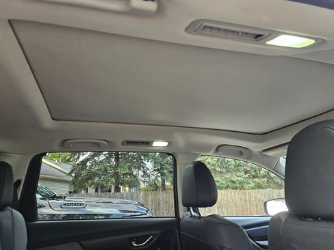 Used 2023 Subaru Ascent Onyx Edition image 10