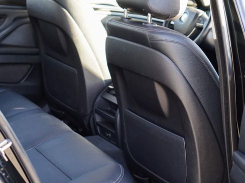 Used 2014 BMW 528i Sedan image 12