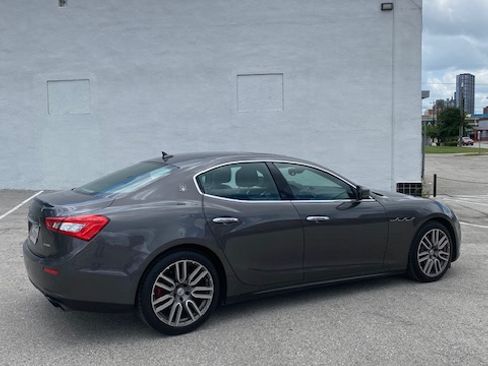 Used 2017 Maserati Ghibli RWD image 6