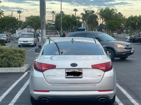 Used 2012 Kia Optima LX w/ Convenience Pkg image 5