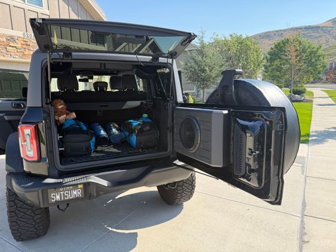 Used 2022 Ford Bronco Badlands w/ Sasquatch Package AWD/4WD image 12
