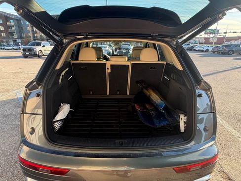 Used 2023 Audi Q5 2.0T Premium Plus w/ Premium Plus Package image 11