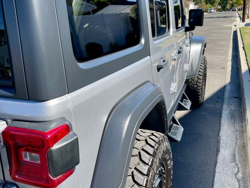 Used 2018 Jeep Wrangler Unlimited Sport S image 5