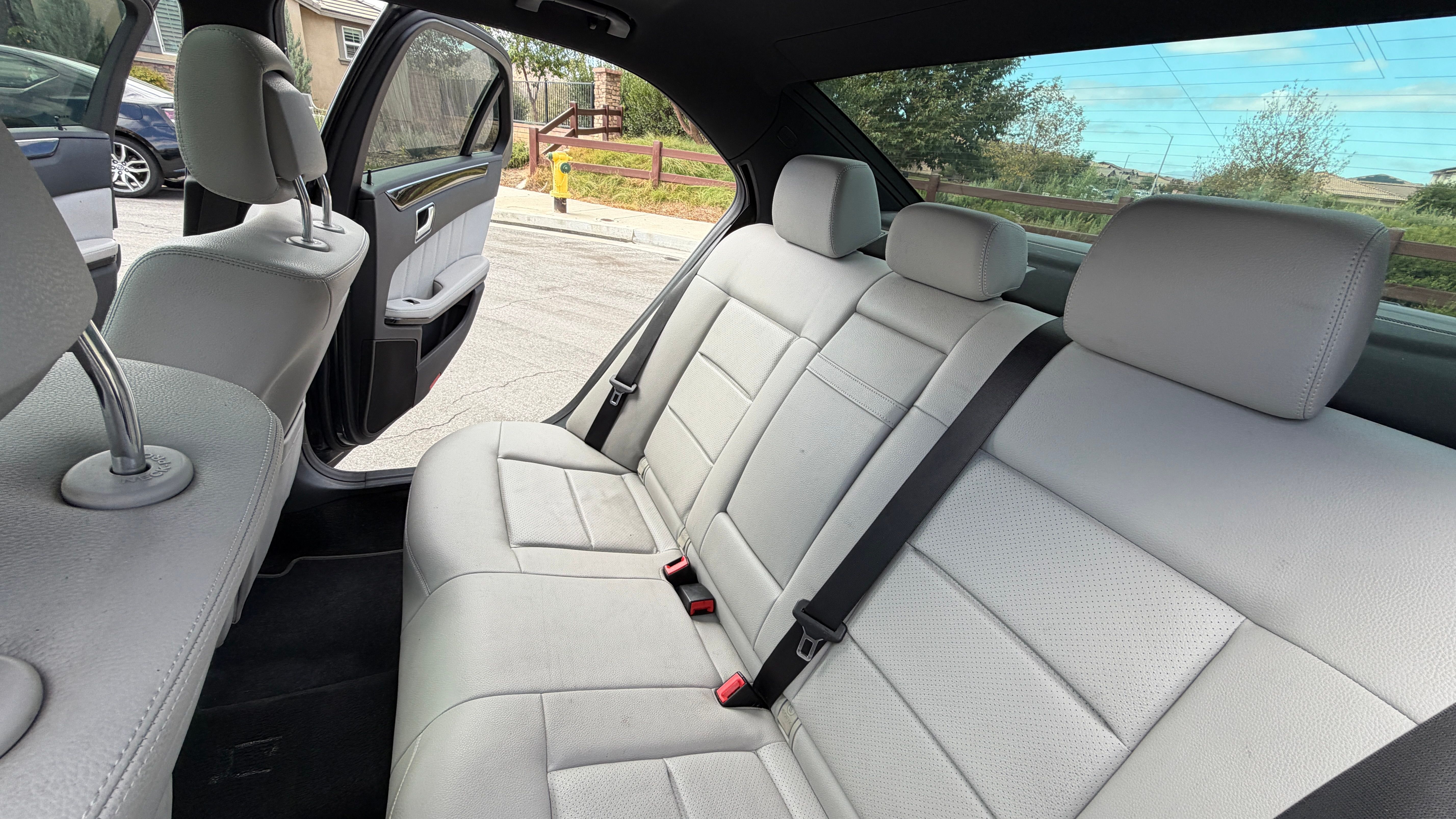 Used 2012 Mercedes-Benz E 350 Sedan image 20