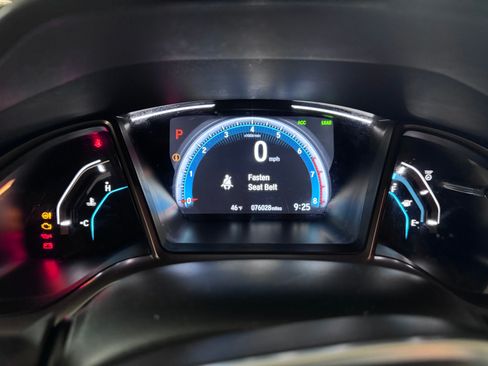 Used 2021 Honda Civic EX image 5