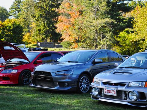 Used 2011 Mitsubishi Lancer Evolution GSR image 17