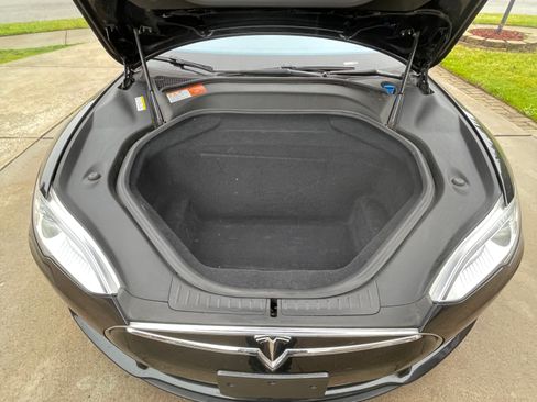 Used 2016 Tesla Model S P90D image 15