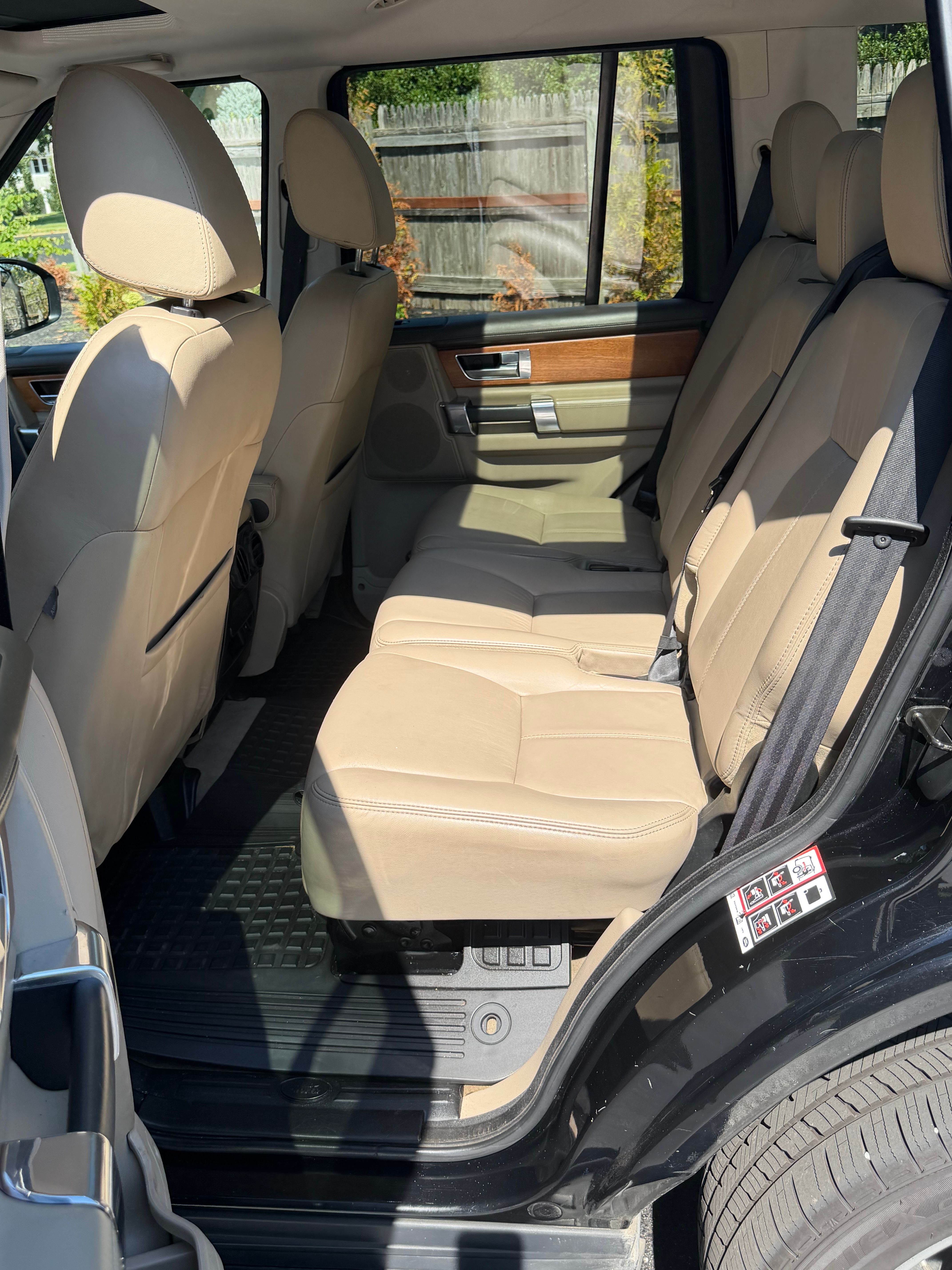 Used 2015 Land Rover LR4 HSE LUX AWD/4WD image 12