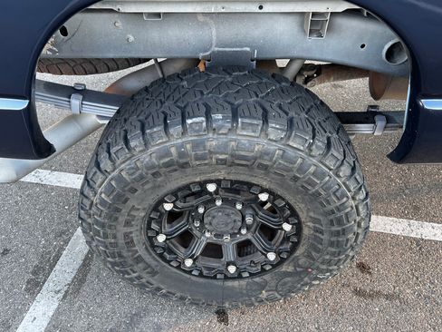 Used 2003 Dodge Ram 2500 Truck SLT image 21