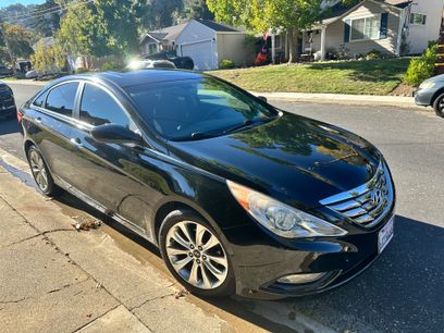 Used 2011 Hyundai Sonata SE w/ Navigation & Sunroof Pkg 4