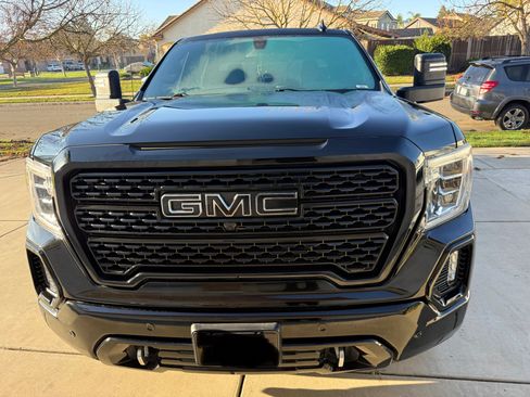 Used 2021 GMC Sierra 1500 Denali image 1