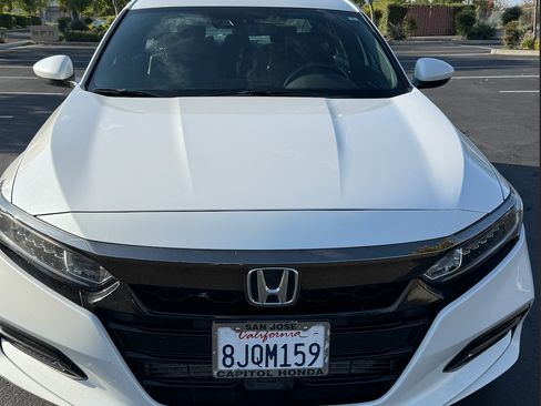Used 2019 Honda Accord Sport image 18