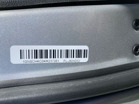 Used 2019 Chevrolet Suburban LT image 10