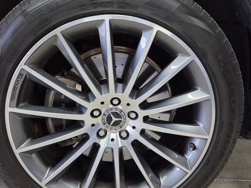 Used 2020 Mercedes-Benz GLE 450 4MATIC image 16