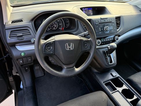 Used 2016 Honda CR-V LX image 5