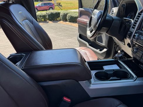 Used 2017 Ford F350 Platinum w/ Platinum Ultimate Package image 14