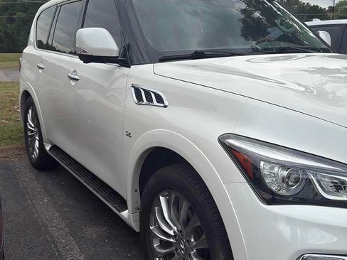 Used 2017 INFINITI QX80 4WD w/ Driver Assistance Package image 6