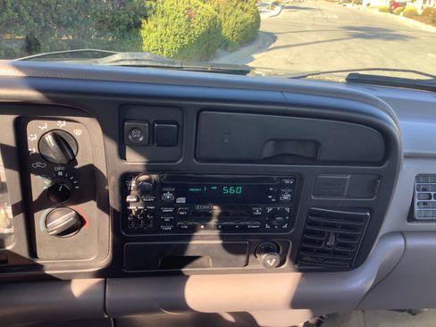 Used 1995 Dodge Ram 2500 Truck 4x4 Regular Cab image 12