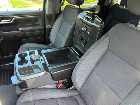 Used 2023 GMC Sierra 1500 Elevation w/ X31 Off-Road Package image 18