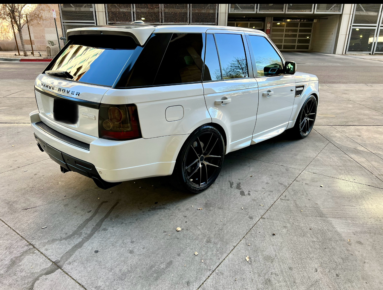Used 2012 Land Rover Range Rover Sport Autobiography AWD/4WD image 17