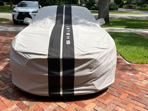 Used 2019 Ford Mustang Shelby GT350 w/ Technology Package RWD image 28