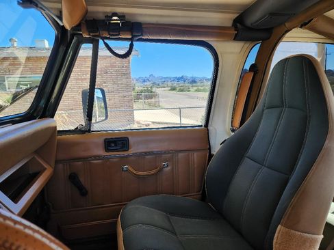 Used 1995 Jeep Wrangler Sahara image 11