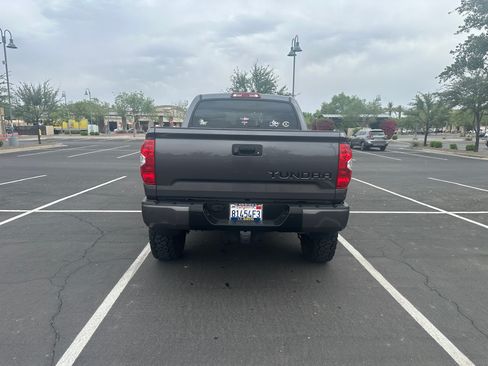 Used 2021 Toyota Tundra Limited w/ Limited Premium Package image 8