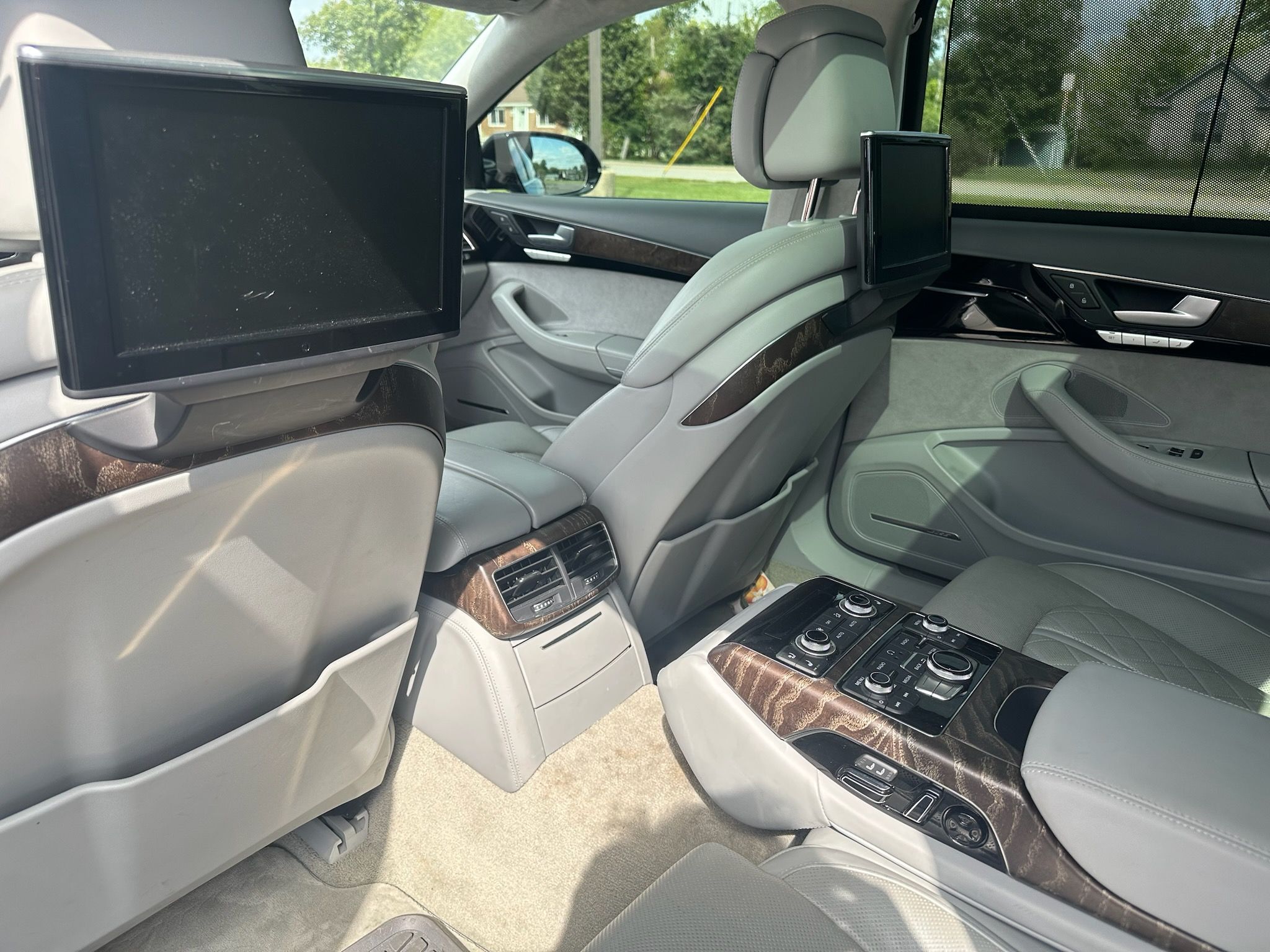 Used 2016 Audi A8 L 4.0T AWD/4WD image 14