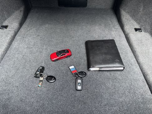 Used 2007 BMW M6 Coupe image 29