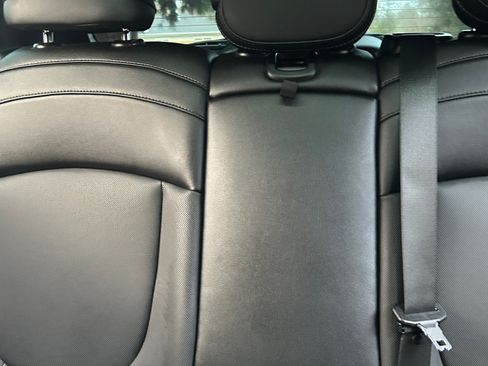 Used 2017 MINI Cooper Clubman John Cooper Works image 12