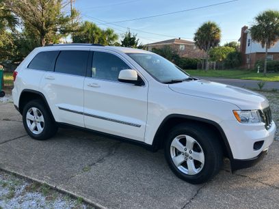 Used 2011 Jeep Grand Cherokee Laredo