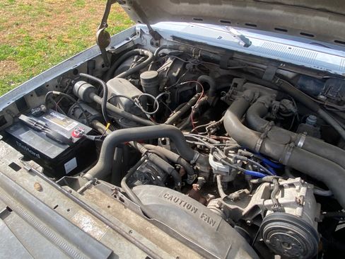 Used 1994 Ford F350 2WD Regular Cab image 10