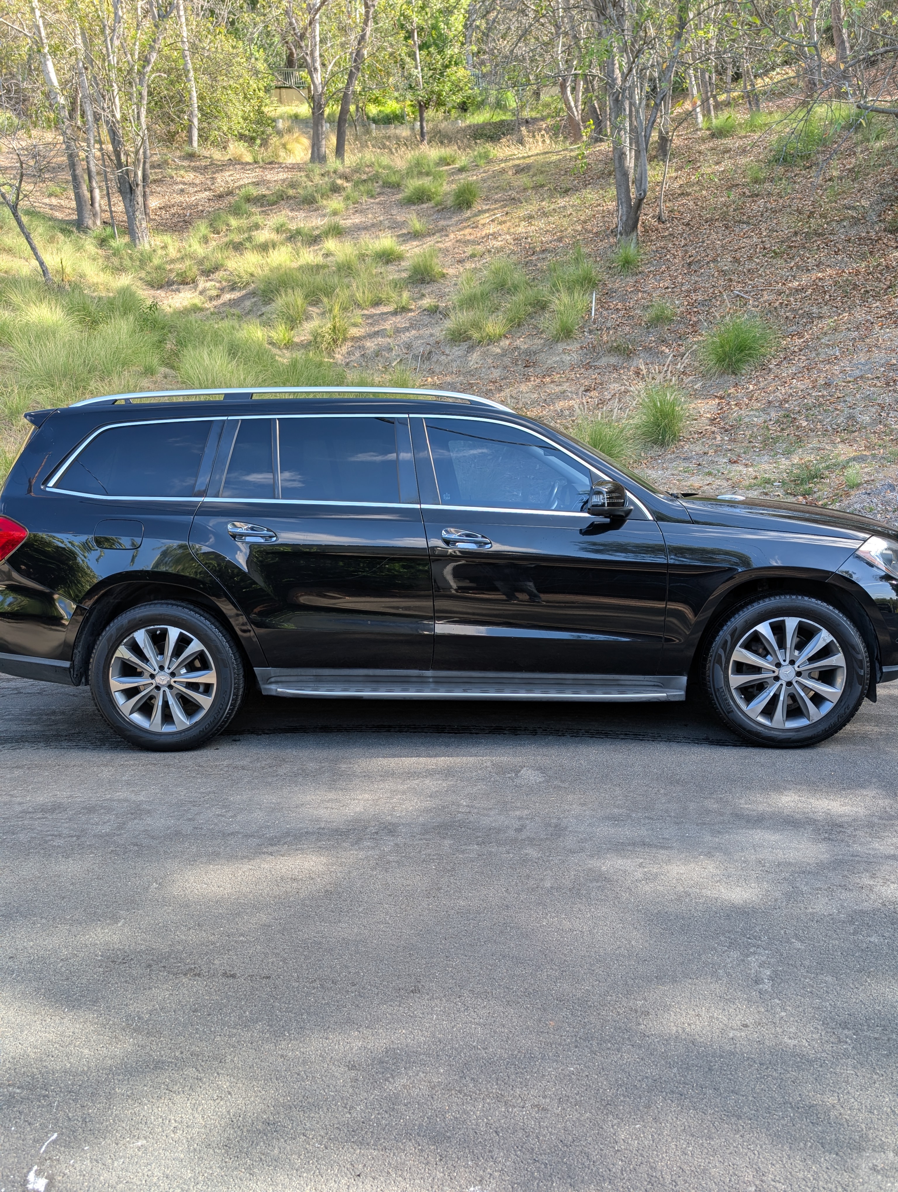 Used 2014 Mercedes-Benz GL 450 4MATIC image 1