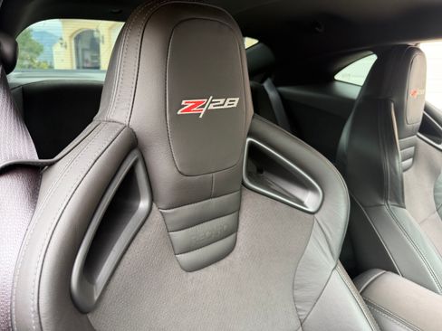 Used 2014 Chevrolet Camaro Z/28 RWD image 27