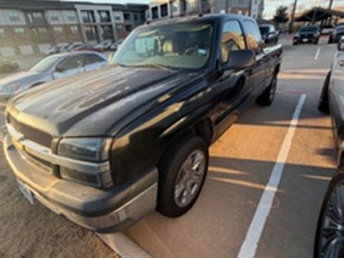 Used 2004 Chevrolet Silverado 1500 LT w/ Light Duty Power Package image 6
