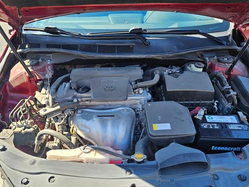 Used 2015 Toyota Camry SE image 15