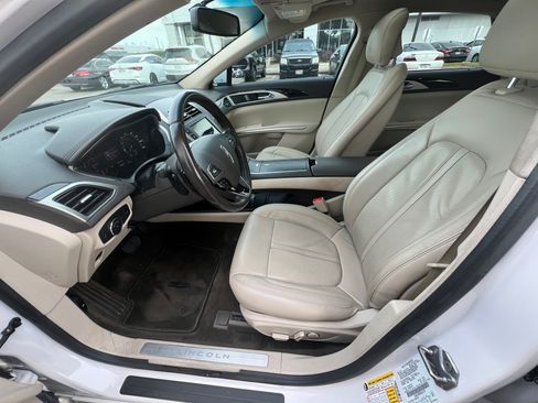 Used 2016 Lincoln MKZ w/ Equipment Group 300A Reserve image 13