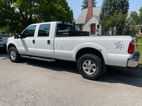 Used 2015 Ford F250 XL w/ Power Equipment Group AWD/4WD image 8