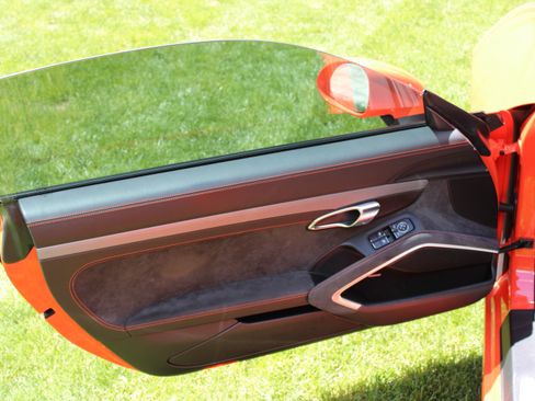 Used 2018 Porsche 911 GT3 image 13