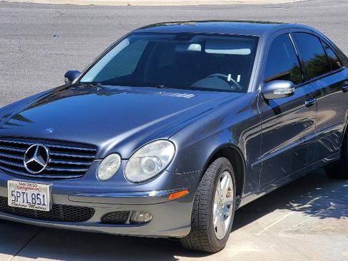 Used 2006 Mercedes-Benz E 350 Sedan image 16