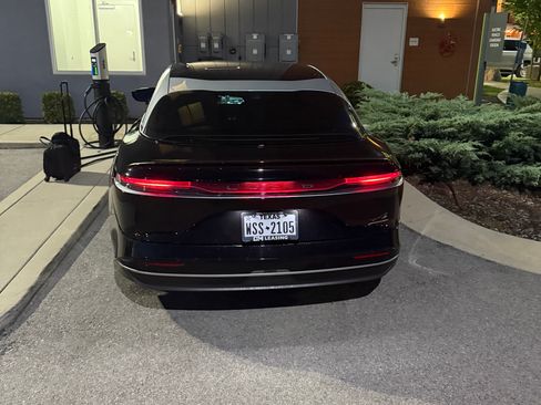 Used 2024 Lucid Air Touring image 16