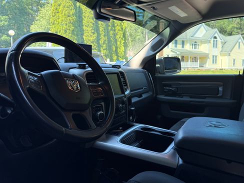 Used 2017 RAM 1500 Big Horn AWD/4WD image 11